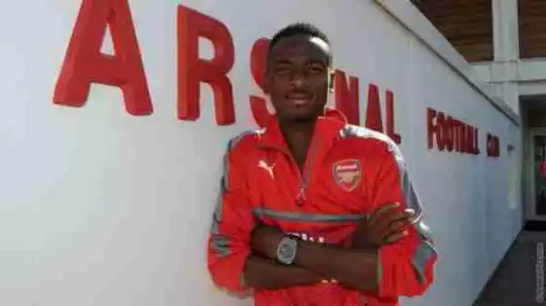 Arsenal Striker ‘Kelechi Nwakali’ Caught Frying Garri In Imo State (Photo)
